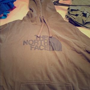 Men’s large north face sweatshirt